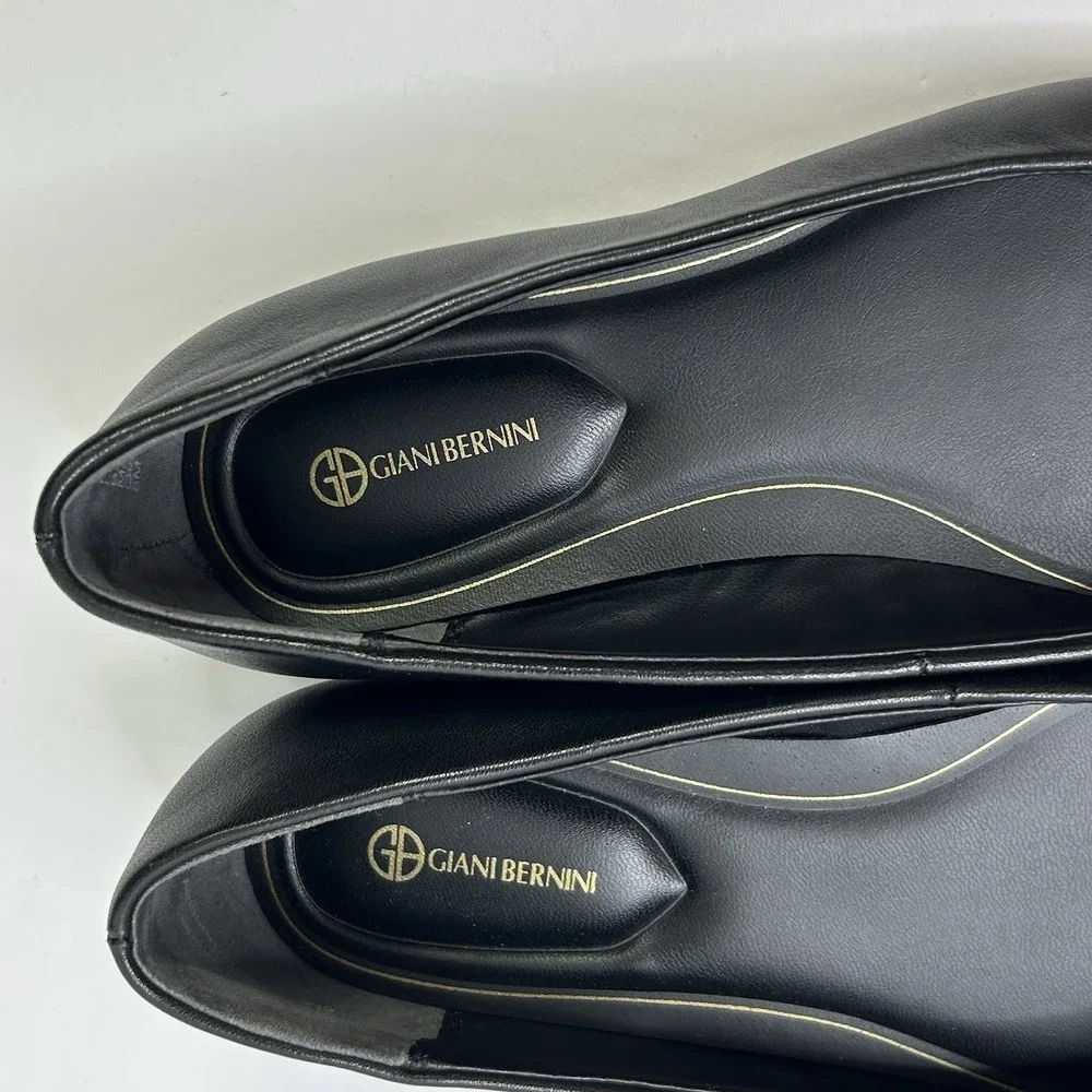 Giani Bernini Bentlley Pointed Toe Flats + Gold Tone Accent Womens Black 6M READ